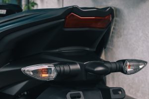 Centrale clignotant Ducati Monster : pourquoi ça déconne ?