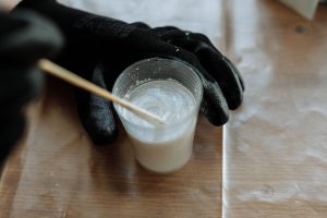 Comment réussir ton résine epoxy moulage sans te rater ?