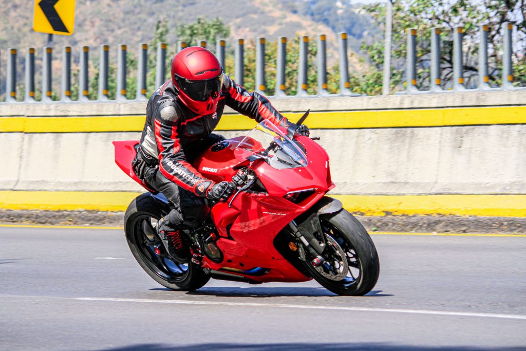 Ducati 999 Phase 2 : quelles différences avec la Phase 1 ?