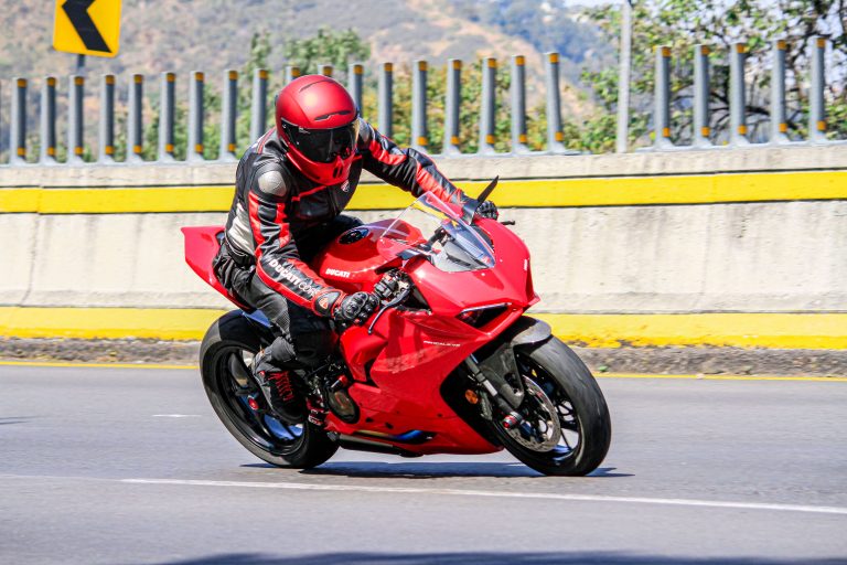 Ducati 999 Phase 2 : quelles différences avec la Phase 1 ?